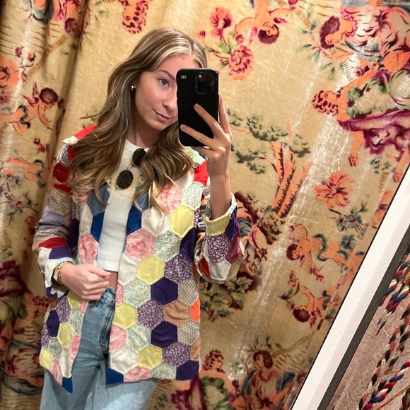 MEET YOUR POSHER, SHANNON - Picture 8 of 9